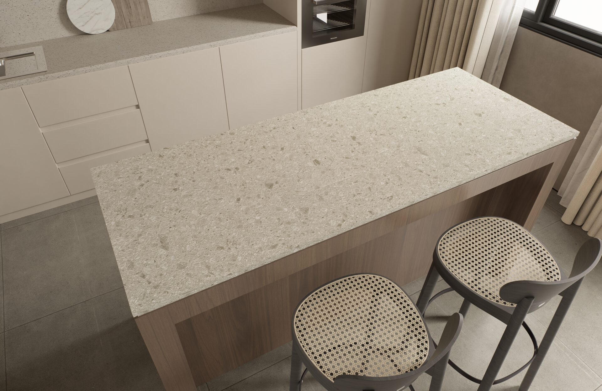Colección Mistral Light Grey — porcelanato instalado en ambiente